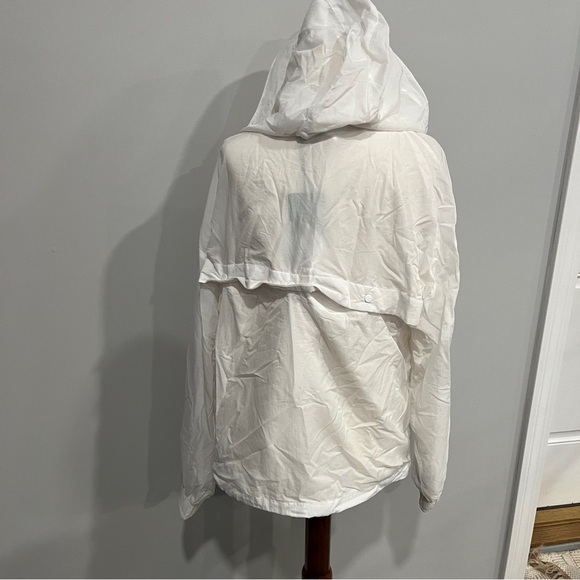 Peach White Activewear Mitsu‎ Jacket with Hood and Lightweight Design Small - Picture 10 of 10
